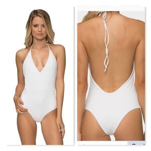 Tavik Chase One Piece Swimsuit sz Small in White